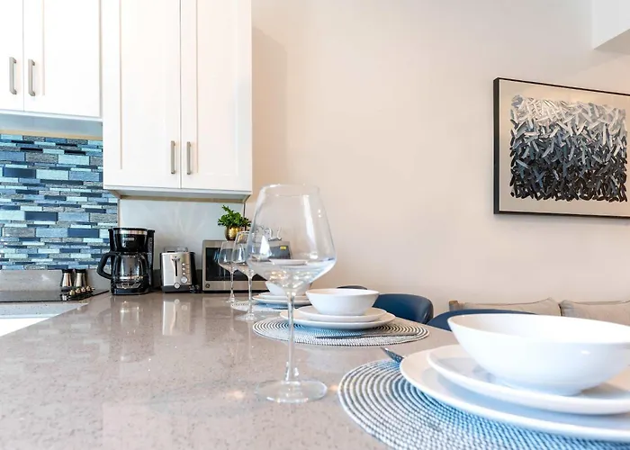 New 2br Walk To Marina & Downtown * Cabo San Lucas